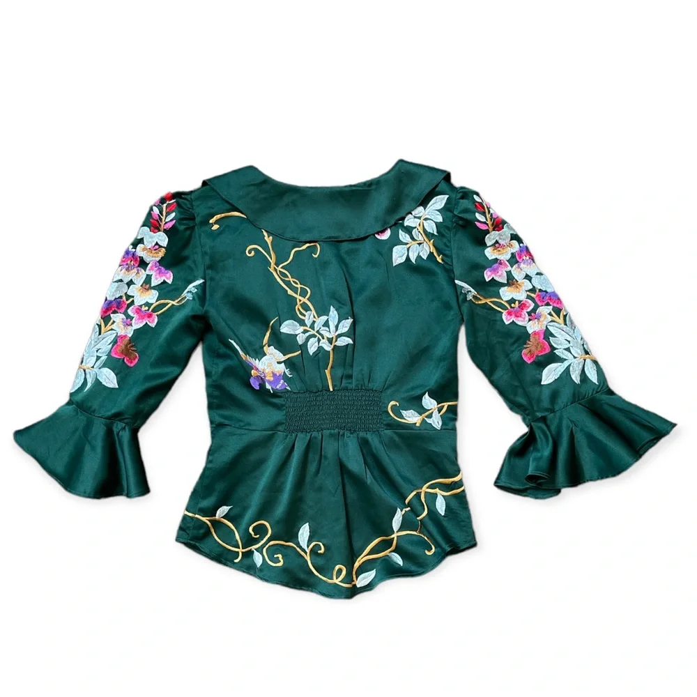 FREE PEOPLE BEAUTIFUL DREAMS FLORAL EMBROIDERED SATIN BLOUSE BELL FLUTTER SLEEVE